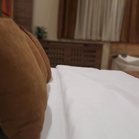 Stan Na Dan Apartman D Lux Jacuzzi Крагуєваць Екстер'єр фото