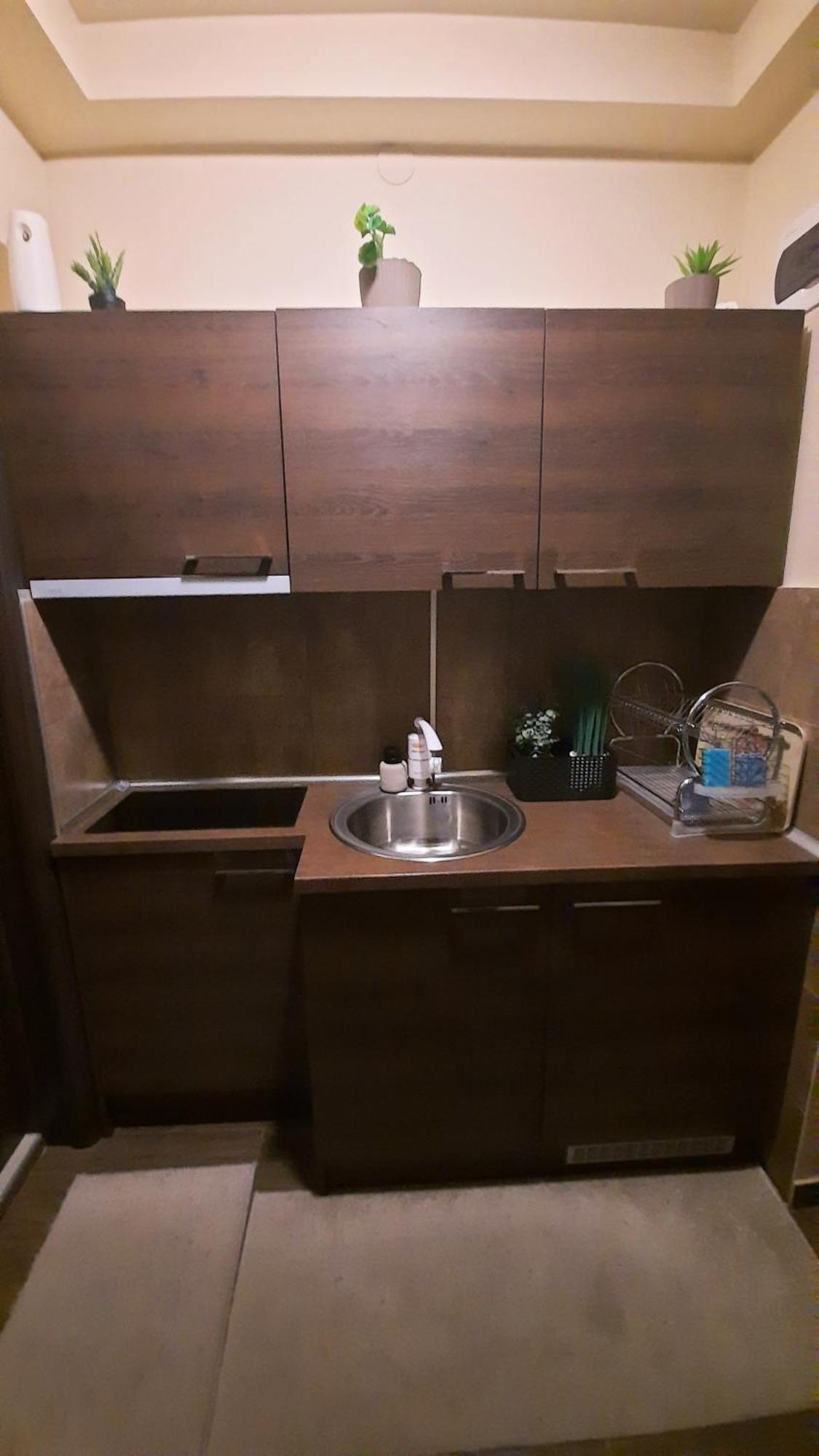 Stan Na Dan Apartman D Lux Jacuzzi Крагуєваць Екстер'єр фото